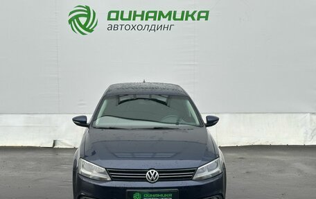 Volkswagen Jetta VII, 2011 год, 695 000 рублей, 2 фотография