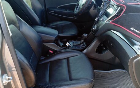 Hyundai Santa Fe III рестайлинг, 2013 год, 1 800 000 рублей, 23 фотография