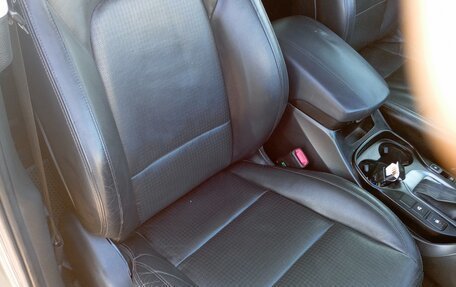 Hyundai Santa Fe III рестайлинг, 2013 год, 1 800 000 рублей, 24 фотография