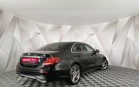 Mercedes-Benz E-Класс, 2018 год, 3 820 000 рублей, 2 фотография