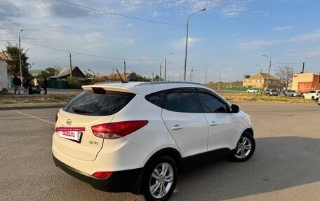 Hyundai ix35 I рестайлинг, 2013 год, 1 150 000 рублей, 3 фотография