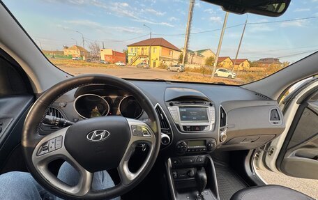 Hyundai ix35 I рестайлинг, 2013 год, 1 150 000 рублей, 15 фотография