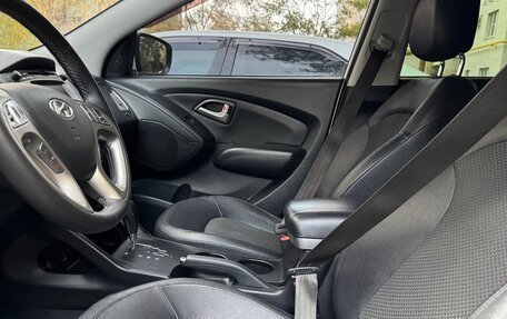 Hyundai ix35 I рестайлинг, 2013 год, 1 150 000 рублей, 17 фотография