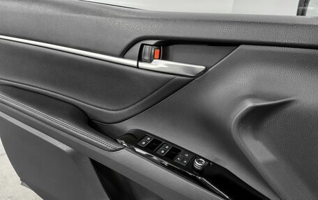 Toyota Camry, 2019 год, 2 999 000 рублей, 9 фотография
