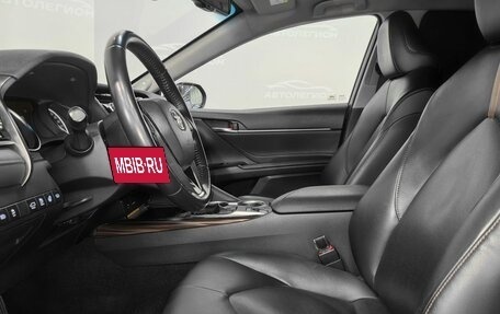 Toyota Camry, 2019 год, 2 999 000 рублей, 10 фотография