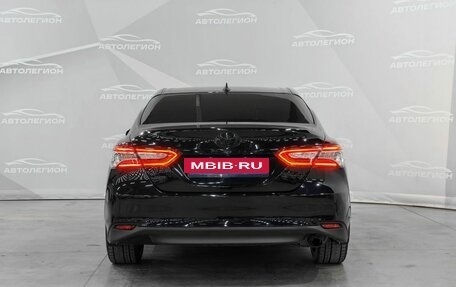 Toyota Camry, 2019 год, 2 999 000 рублей, 6 фотография