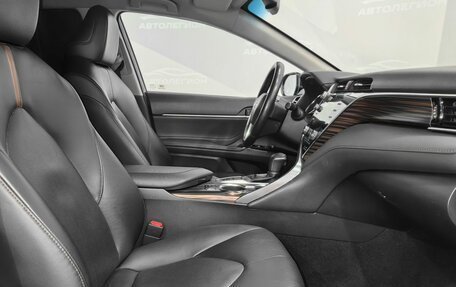 Toyota Camry, 2019 год, 2 999 000 рублей, 20 фотография