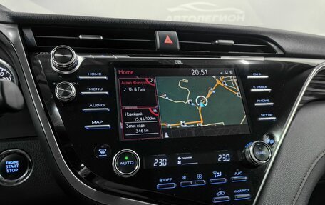 Toyota Camry, 2019 год, 2 999 000 рублей, 17 фотография