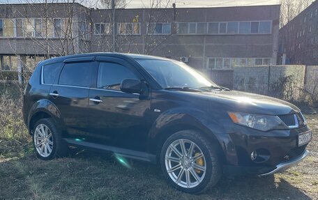 Mitsubishi Outlander III рестайлинг 3, 2008 год, 725 000 рублей, 3 фотография
