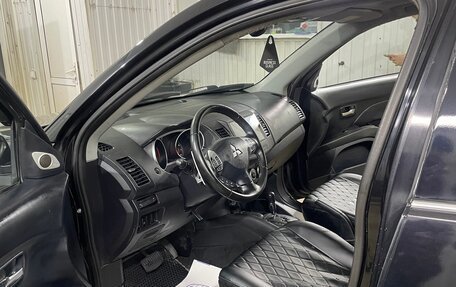 Mitsubishi Outlander III рестайлинг 3, 2008 год, 725 000 рублей, 18 фотография