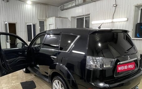 Mitsubishi Outlander III рестайлинг 3, 2008 год, 725 000 рублей, 16 фотография