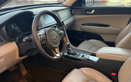 KIA Optima IV рестайлинг, 2017 год, 1 800 000 рублей, 9 фотография