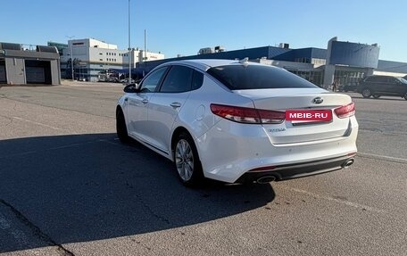 KIA Optima IV рестайлинг, 2017 год, 1 800 000 рублей, 3 фотография