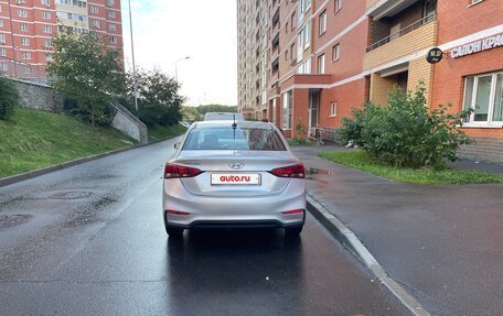 Hyundai Solaris II рестайлинг, 2018 год, 1 350 000 рублей, 2 фотография