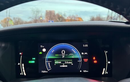 Toyota Camry, 2024 год, 3 900 000 рублей, 9 фотография