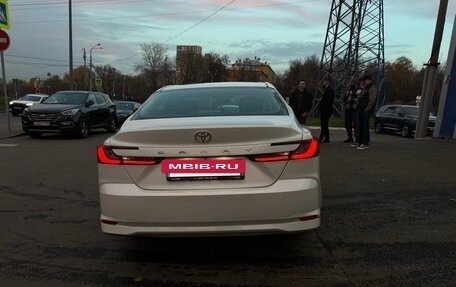 Toyota Camry, 2024 год, 3 900 000 рублей, 4 фотография