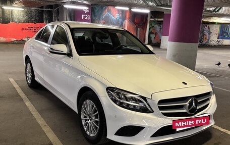 Mercedes-Benz C-Класс, 2019 год, 2 900 000 рублей, 3 фотография