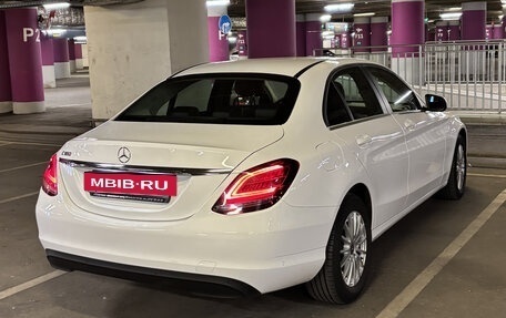 Mercedes-Benz C-Класс, 2019 год, 2 900 000 рублей, 5 фотография