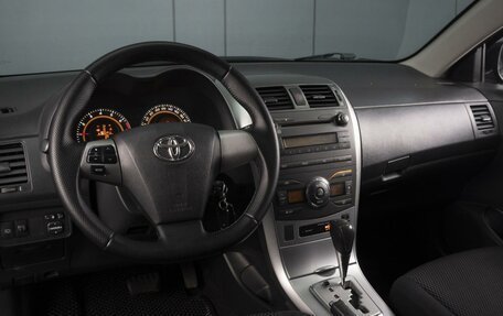 Toyota Corolla, 2010 год, 1 070 000 рублей, 5 фотография