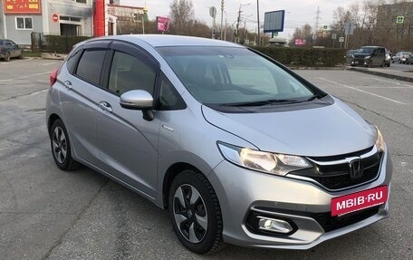 Honda Fit III, 2019 год, 1 350 000 рублей, 2 фотография