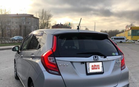 Honda Fit III, 2019 год, 1 350 000 рублей, 6 фотография