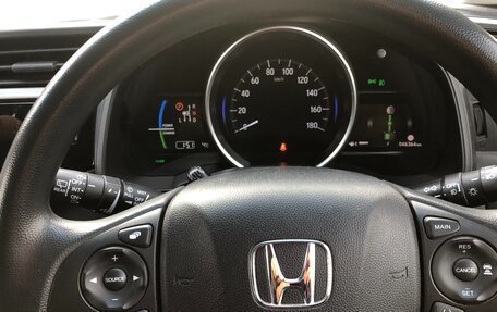 Honda Fit III, 2019 год, 1 350 000 рублей, 16 фотография