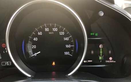 Honda Fit III, 2019 год, 1 350 000 рублей, 15 фотография