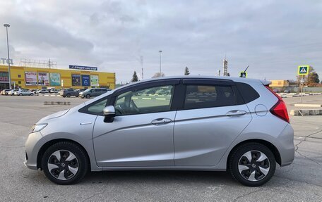 Honda Fit III, 2019 год, 1 350 000 рублей, 7 фотография