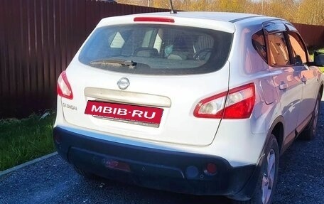 Nissan Qashqai, 2011 год, 1 050 000 рублей, 2 фотография