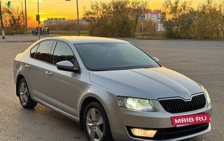 Skoda Octavia, 2015 год, 980 000 рублей, 2 фотография