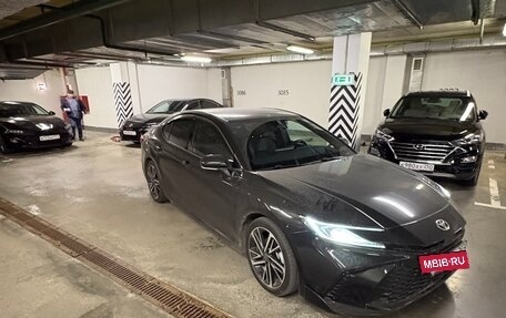 Toyota Camry, 2024 год, 3 590 000 рублей, 3 фотография