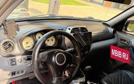 Toyota RAV4, 2000 год, 750 000 рублей, 15 фотография