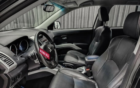 Mitsubishi Outlander III рестайлинг 3, 2011 год, 1 199 000 рублей, 8 фотография