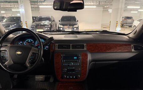 Chevrolet Tahoe III, 2013 год, 3 300 000 рублей, 34 фотография