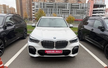 BMW X5, 2021 год, 5 800 000 рублей, 2 фотография