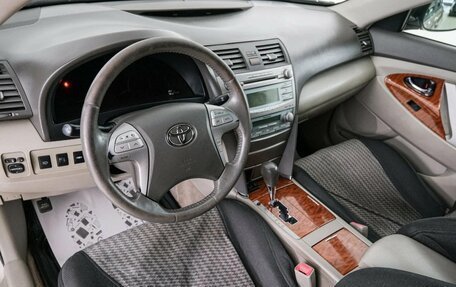 Toyota Camry, 2008 год, 1 069 000 рублей, 6 фотография