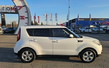 KIA Soul II рестайлинг, 2017 год, 1 379 995 рублей, 8 фотография