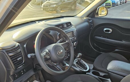 KIA Soul II рестайлинг, 2017 год, 1 379 995 рублей, 9 фотография