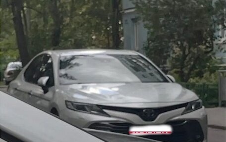 Toyota Camry, 2019 год, 2 700 000 рублей, 7 фотография