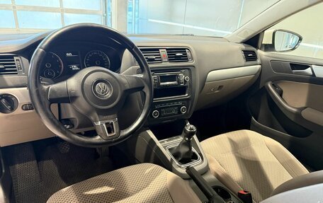 Volkswagen Jetta VII, 2012 год, 699 000 рублей, 11 фотография