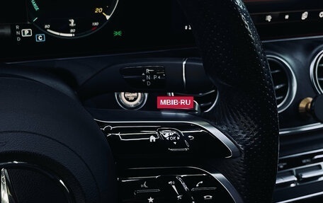 Mercedes-Benz E-Класс, 2020 год, 4 650 000 рублей, 14 фотография