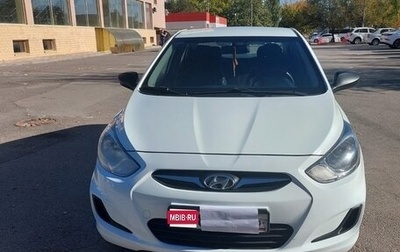 Hyundai Solaris II рестайлинг, 2011 год, 820 000 рублей, 1 фотография