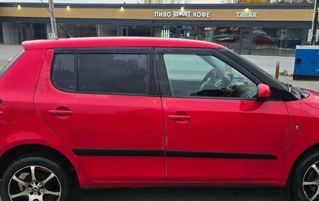 Skoda Fabia II, 2009 год, 330 000 рублей, 1 фотография