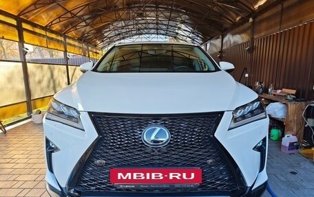 Lexus RX IV рестайлинг, 2016 год, 4 500 000 рублей, 2 фотография