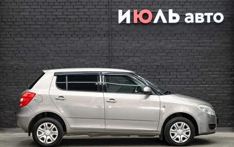 Skoda Fabia II, 2009 год, 380 000 рублей, 10 фотография