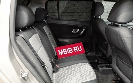 Skoda Fabia II, 2009 год, 380 000 рублей, 17 фотография