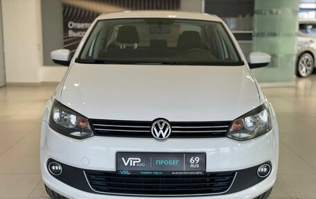 Volkswagen Polo VI (EU Market), 2012 год, 745 000 рублей, 2 фотография