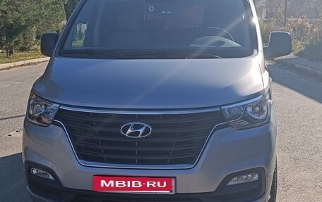 Hyundai Grand Starex Grand Starex I рестайлинг 2, 2018 год, 3 999 999 рублей, 11 фотография