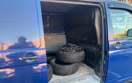 Volkswagen Transporter T5 рестайлинг, 2010 год, 900 000 рублей, 12 фотография