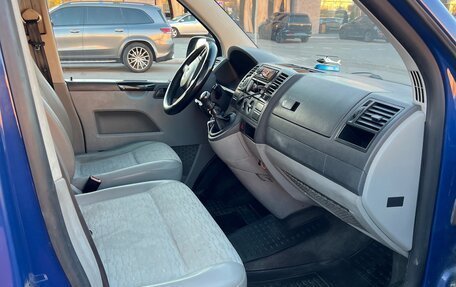 Volkswagen Transporter T5 рестайлинг, 2010 год, 900 000 рублей, 16 фотография